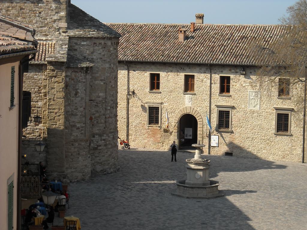 Arcobaleno Hotel San Leo Exterior foto